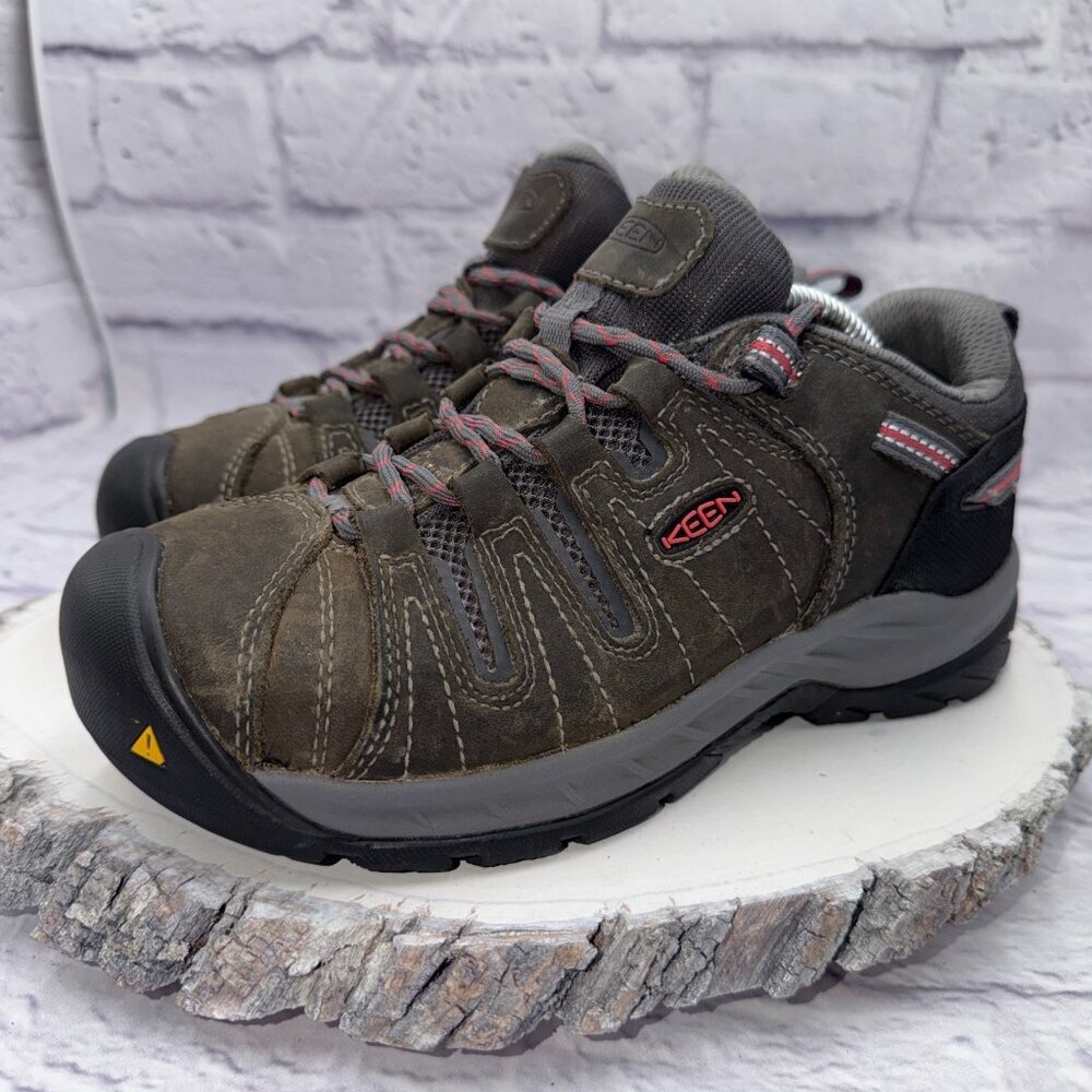 Keen Utility Leather Steel Toe Shoes / ASTM F2413-18 / Women's Size 6W /EH Rated